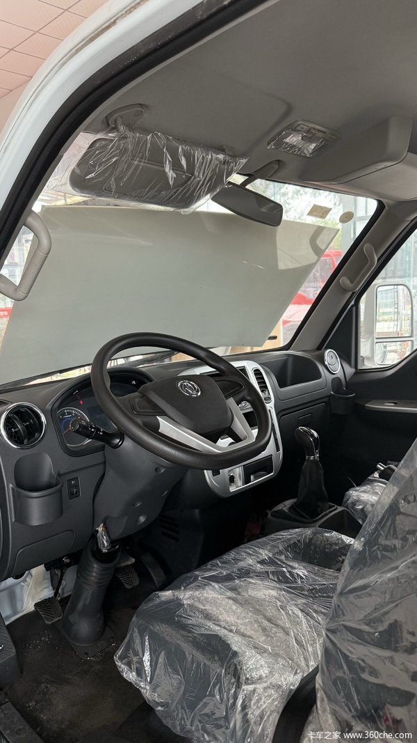 东风途逸T5 CNG 1.6L参数详解(图3) 东风途逸T5 CNG 1.6L参数详解(图3)